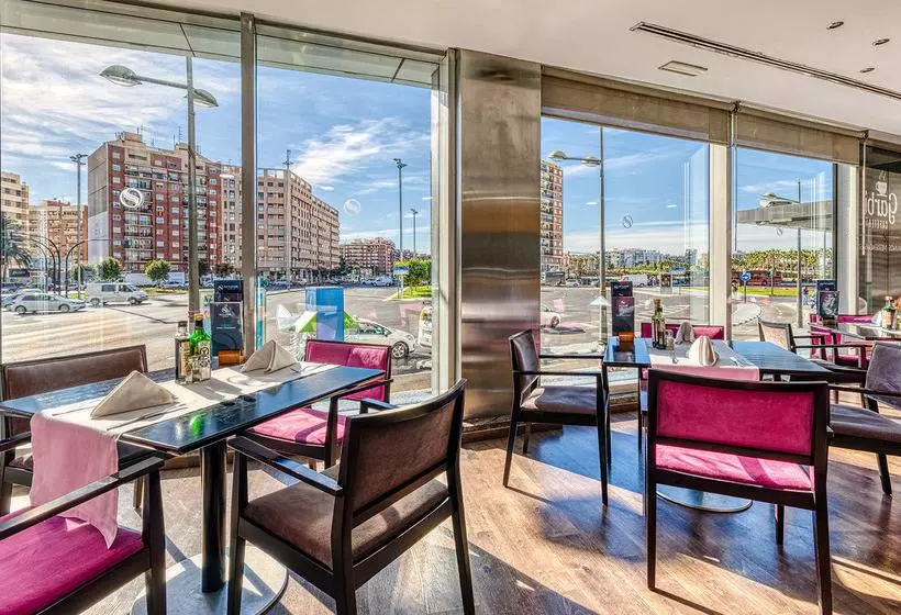 فندق Senator Parque Central