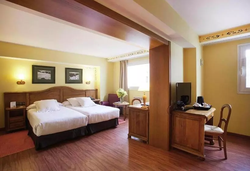 Ski Plaza Hotel & Wellness