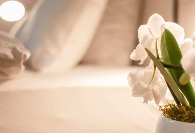 Bigatt Hotel & Restaurant