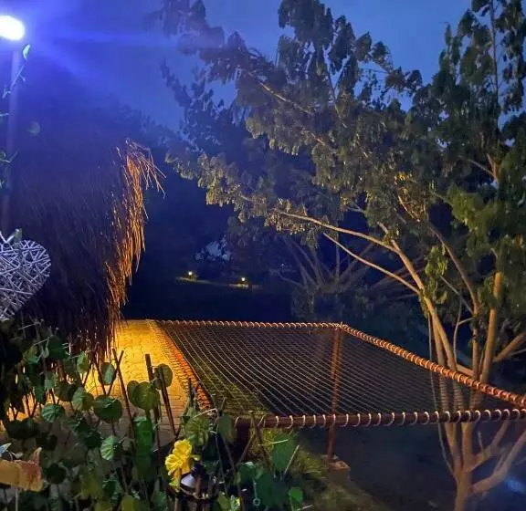 هتل Mangoo Glamping