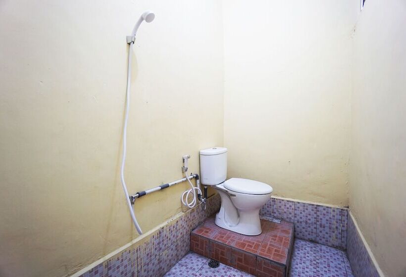 فندق Spot On 2530 Tiga Mas Inn