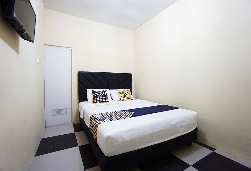 فندق Spot On 2530 Tiga Mas Inn