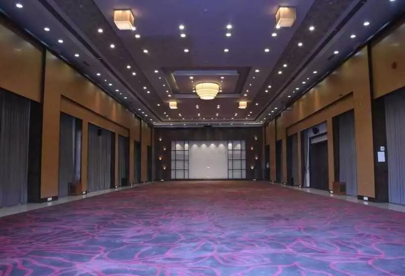 Hotelli President Banquet & Lawns