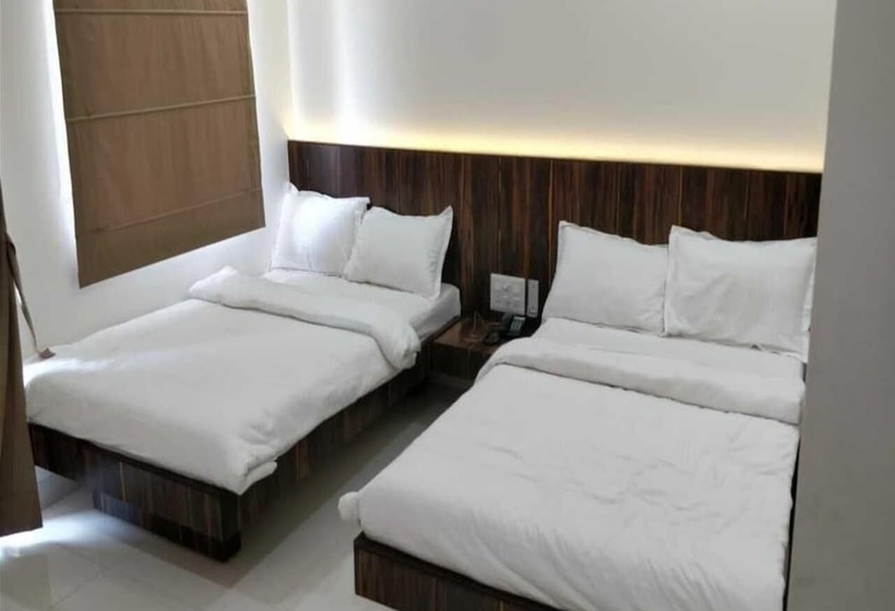 هتل President Banquet & Lawns