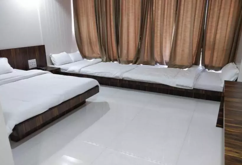 Hotelli President Banquet & Lawns