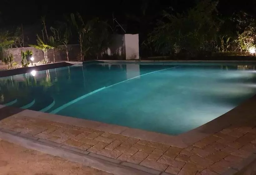 پانسیون Villa Les Cocotiers