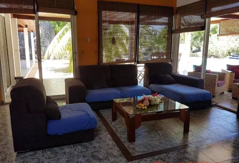 پانسیون Villa Les Cocotiers