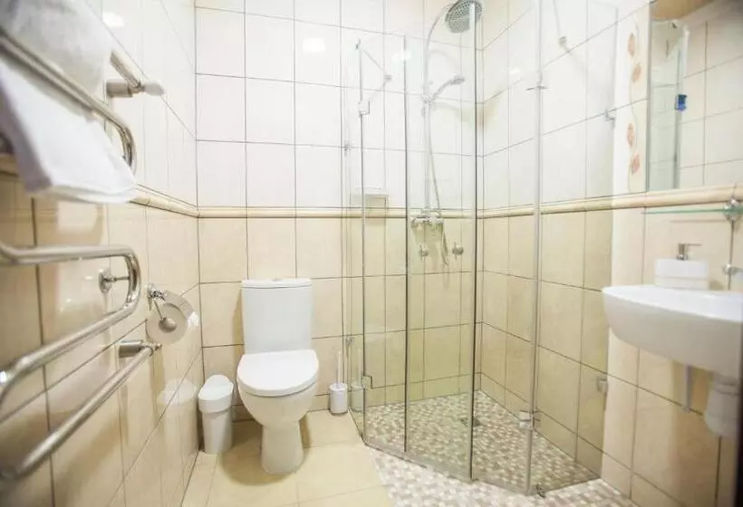 Central Hotel Radviliškis