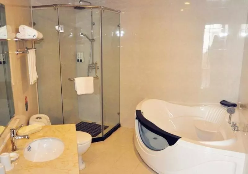 Hotelli Greentree Inn Xuzhou Benteng Avenue Express