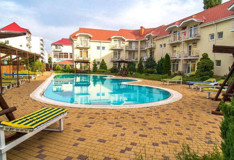 בית מלון כפרי Delfin