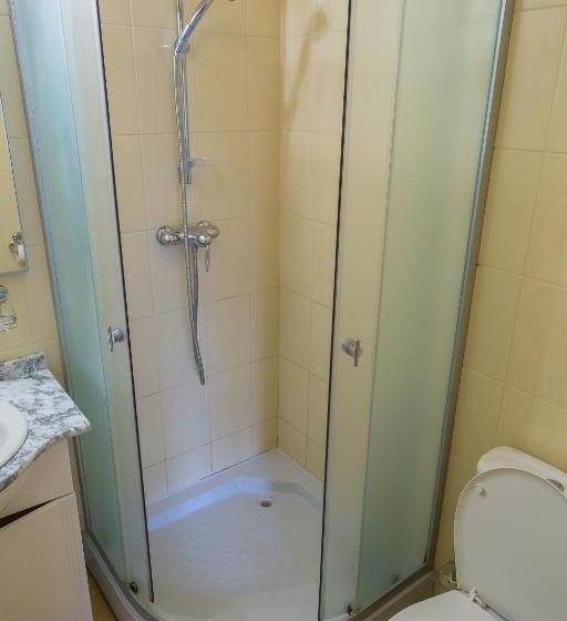 בית מלון כפרי Delfin