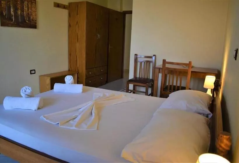 هتل Villa Zeneli