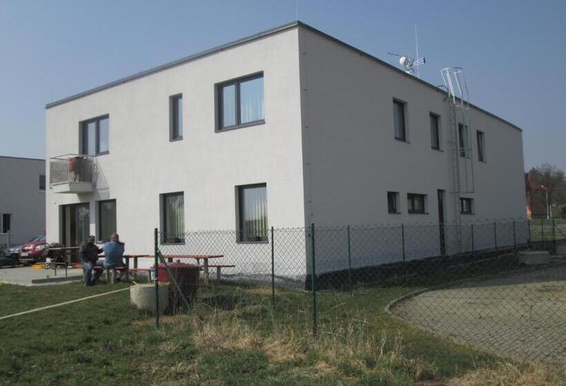 Пансион Polyfunkční Dům Pasát