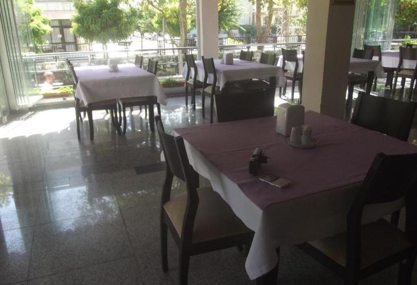 Selcuk Uygulama Oteli̇