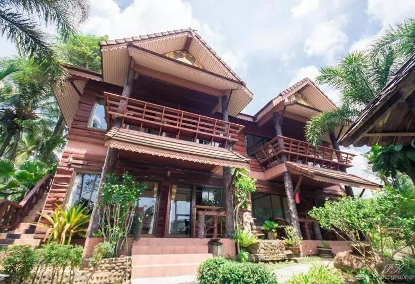 Suanya Kohkood Resort And Spa
