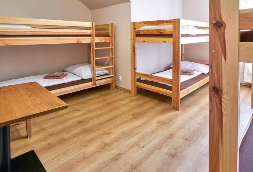 Relax Hotel Valaška