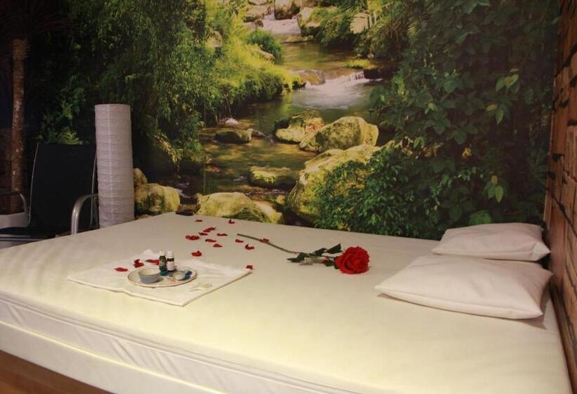 Relax Hotel Valaška