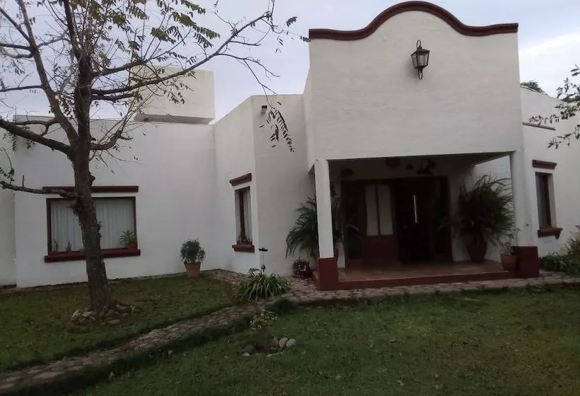 ベッドアンドブレックファースト Hostal El Ensueño Del Coquena