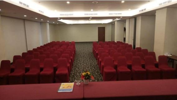 هتل Brothers Inn Merah Solo Baru