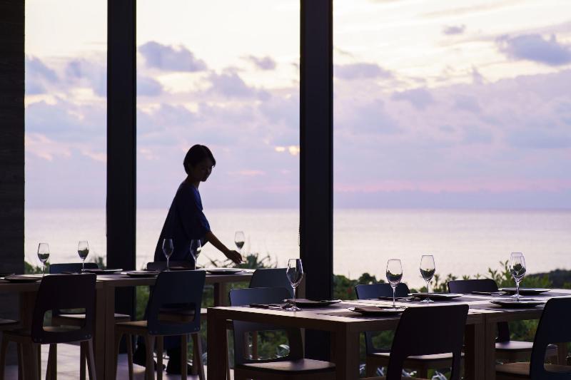 בית מלון כפרי Hoshinoya Okinawa