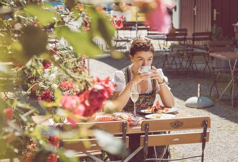 Boutique Hotel Beim Lipp   Restaurant & Spa