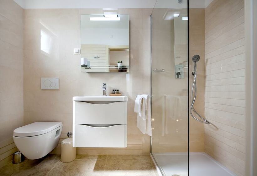 Apartment And Studio Tereza