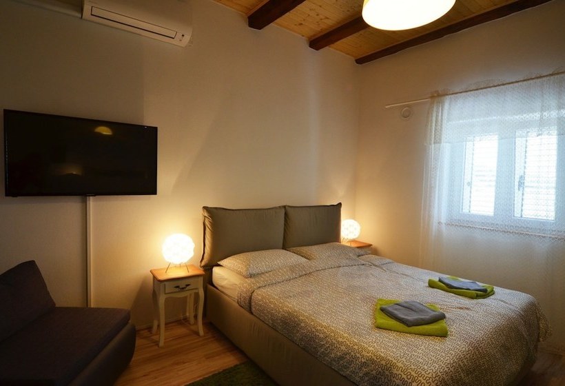 Graziella Apartment