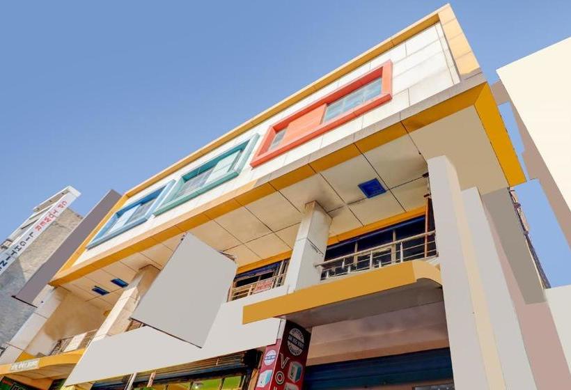 בית מלון כפרי Oyo 65871  New Naaz