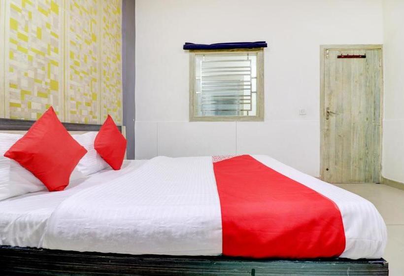 בית מלון כפרי Oyo 65871  New Naaz