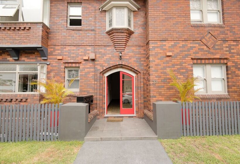 Pelicanstay Walk To Bondi Beach