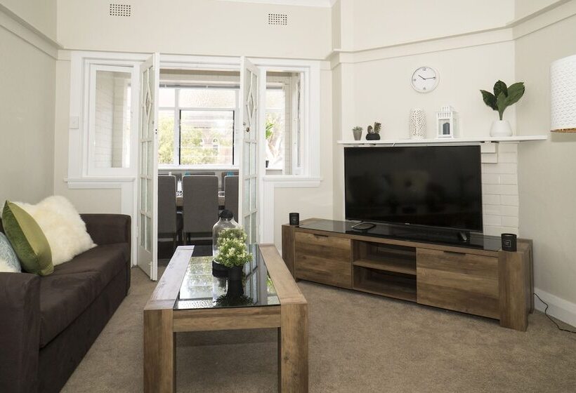 Pelicanstay Walk To Bondi Beach