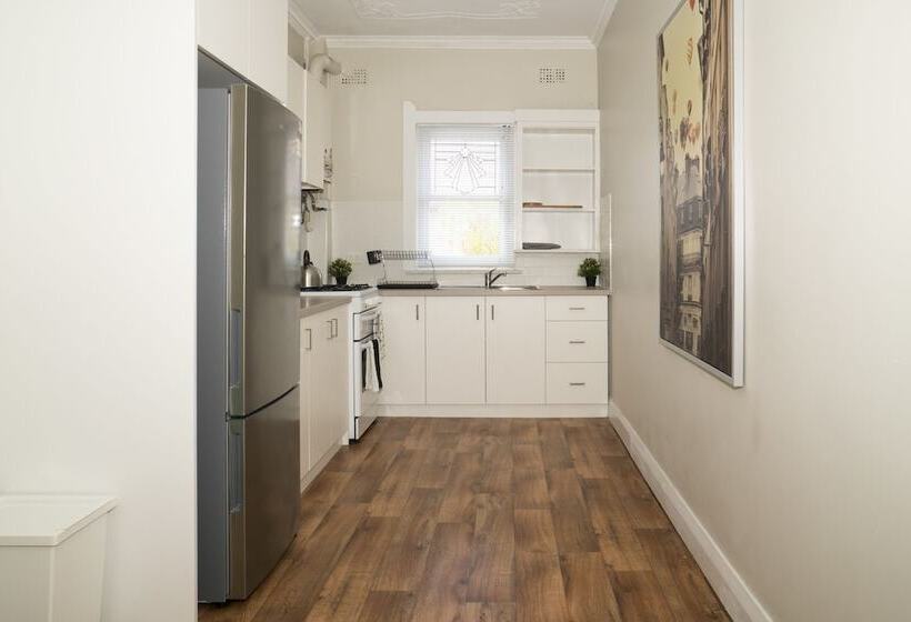 Pelicanstay Walk To Bondi Beach