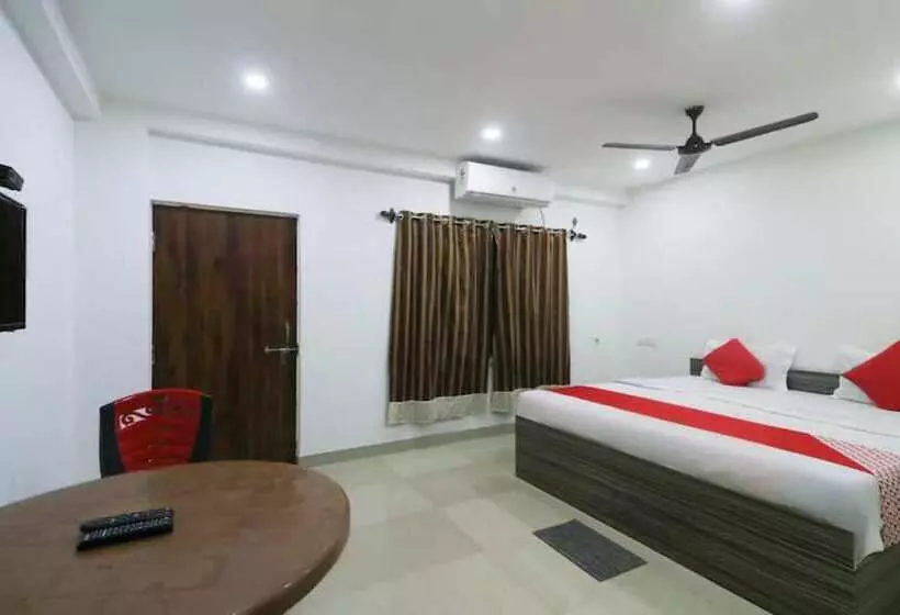 The Gharana Hotel And Resort
