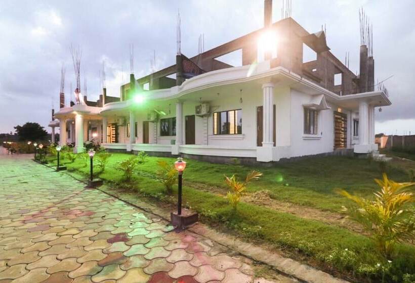 The Gharana Hotel And Resort