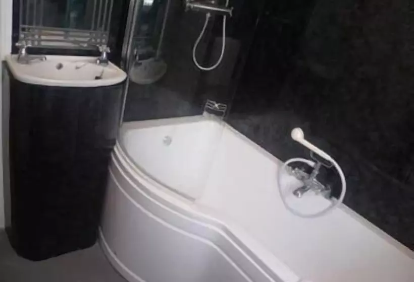 Hotel Ansteys Lea Guest House