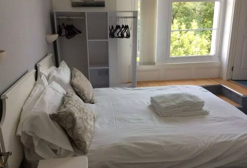 Hotel Ansteys Lea Guest House