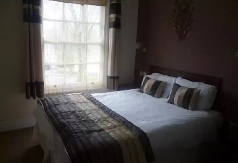 Hotel Ansteys Lea Guest House