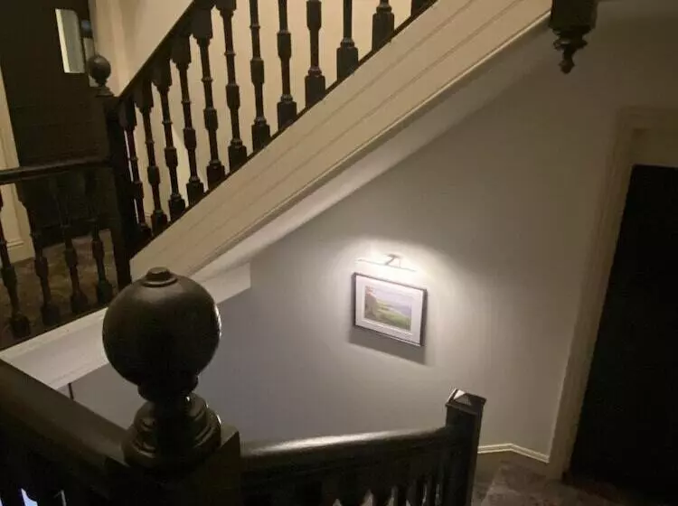 هتل Balcomie Links