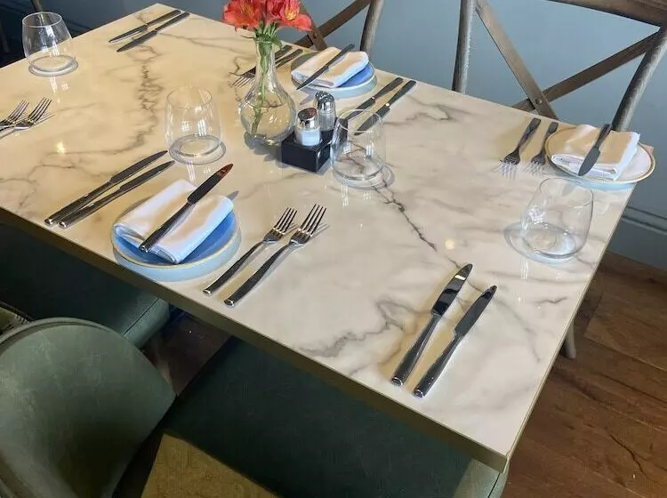 هتل Balcomie Links