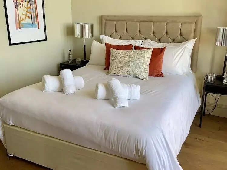 هتل Balcomie Links