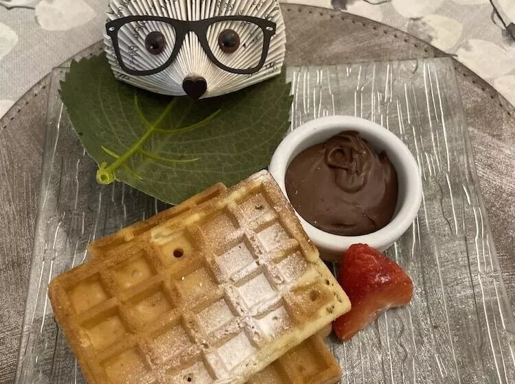 فندق Cherwood Guest House