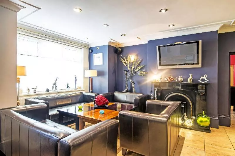 Dovedale Hotel And Restaurant