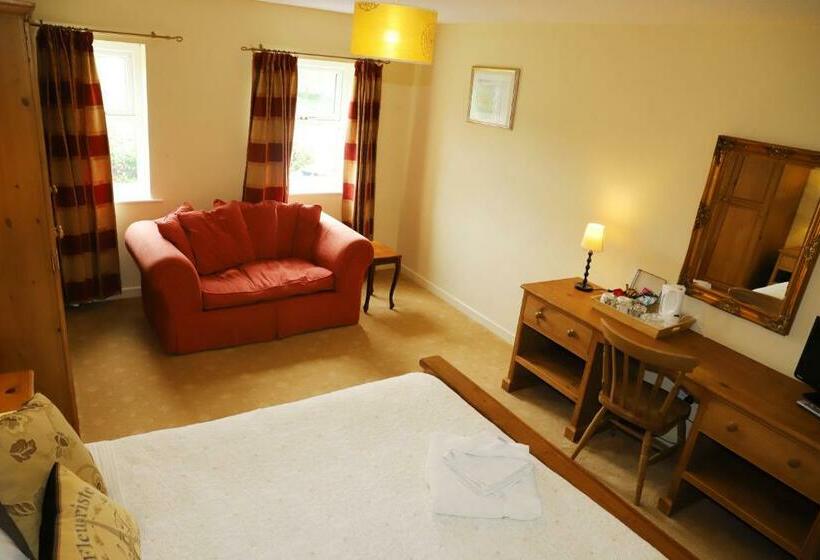 Отель Elmfield House