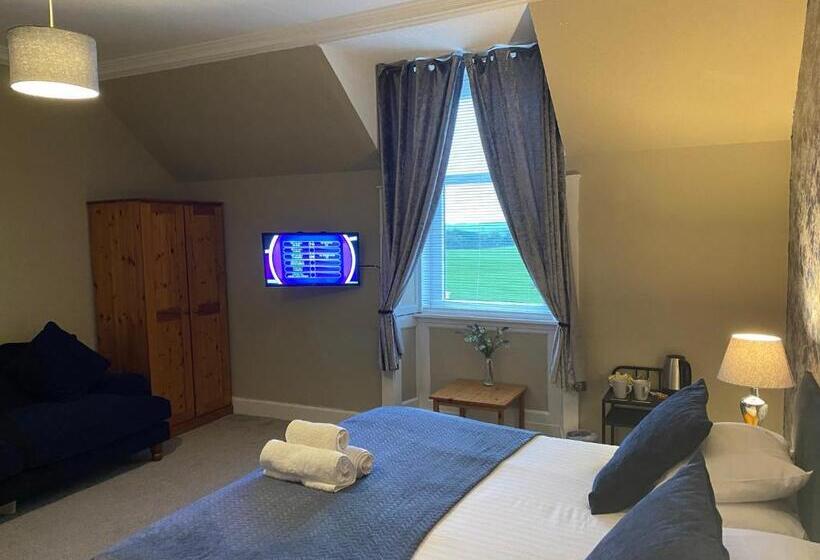 Hotel Ernespie House