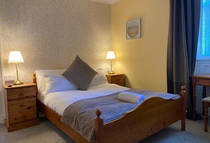 Hotel Ernespie House