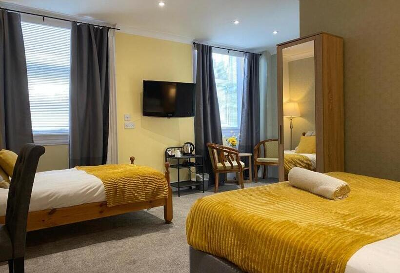 Hotel Ernespie House