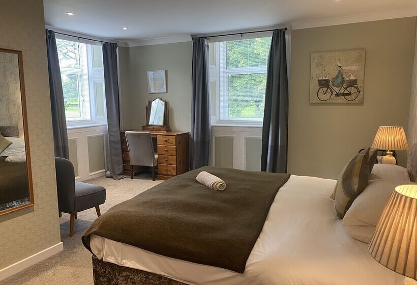 Hotel Ernespie House