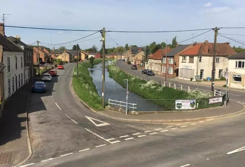 هتل Five Bells Inn