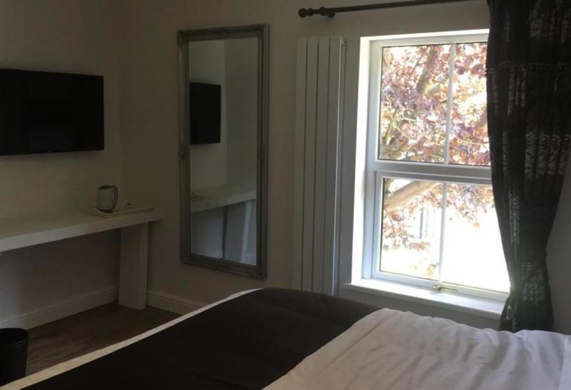 هتل Five Bells Inn