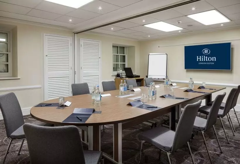 ホテル Hilton London Euston